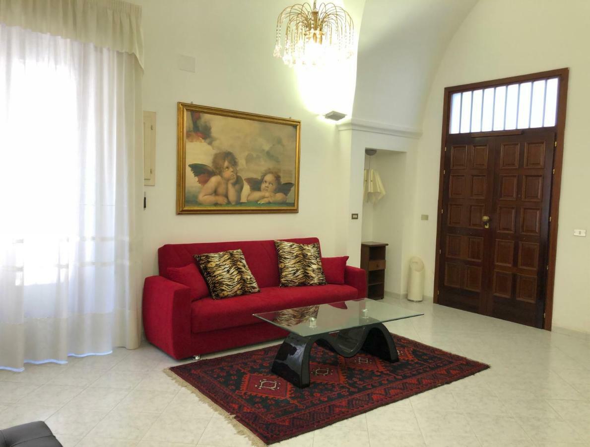 Appartamento -Dimora del '500 in pieno centro San Vito dei Normanni Exterior foto